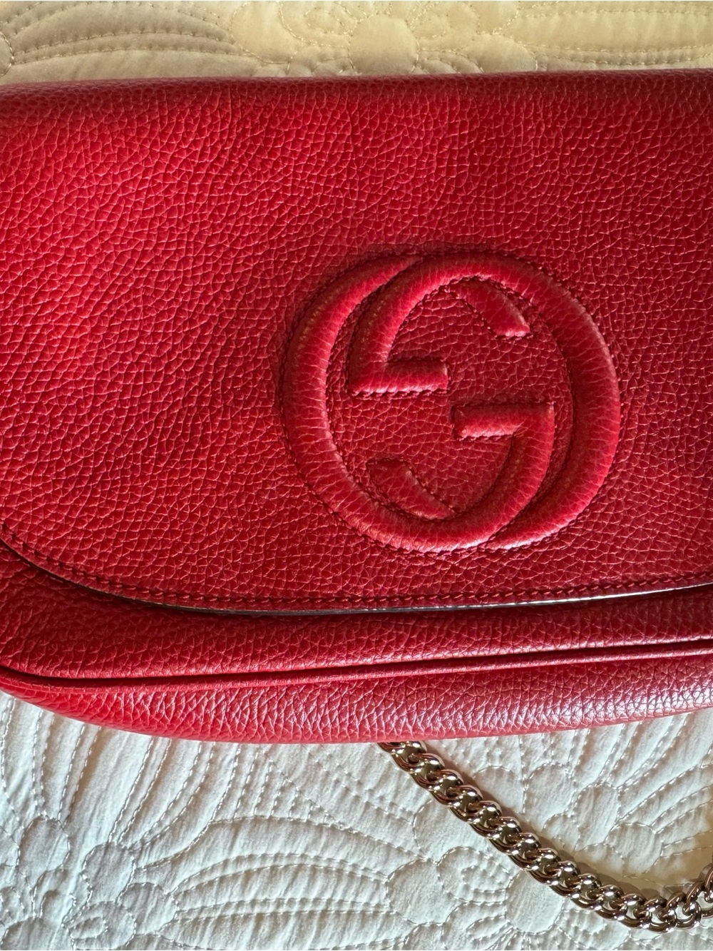 Gucci Red Pebbled Leather Chain Crossbody Bag